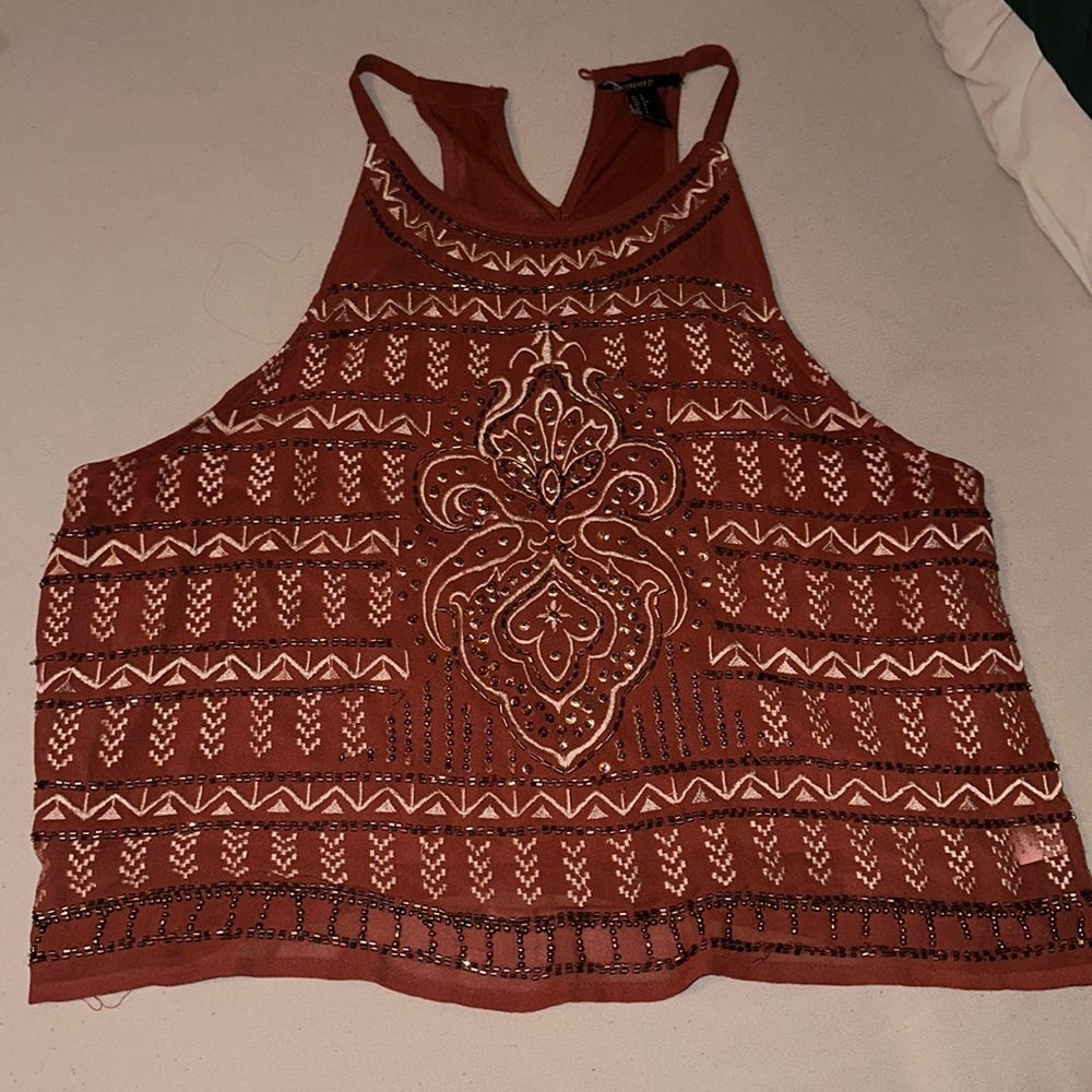 Short tank top